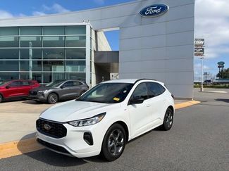 Used 2023 Ford Escape ST-Line w/ Tech Pack #1 FWD video 1