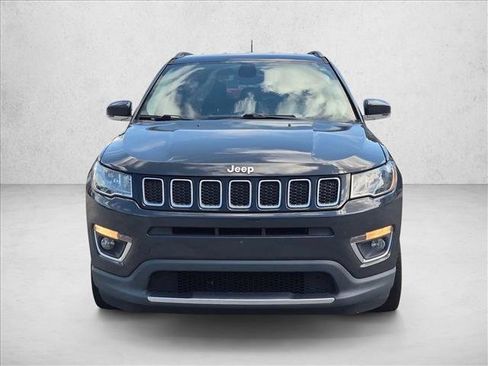Used 2018 Jeep Compass Limited AWD/4WD image 4