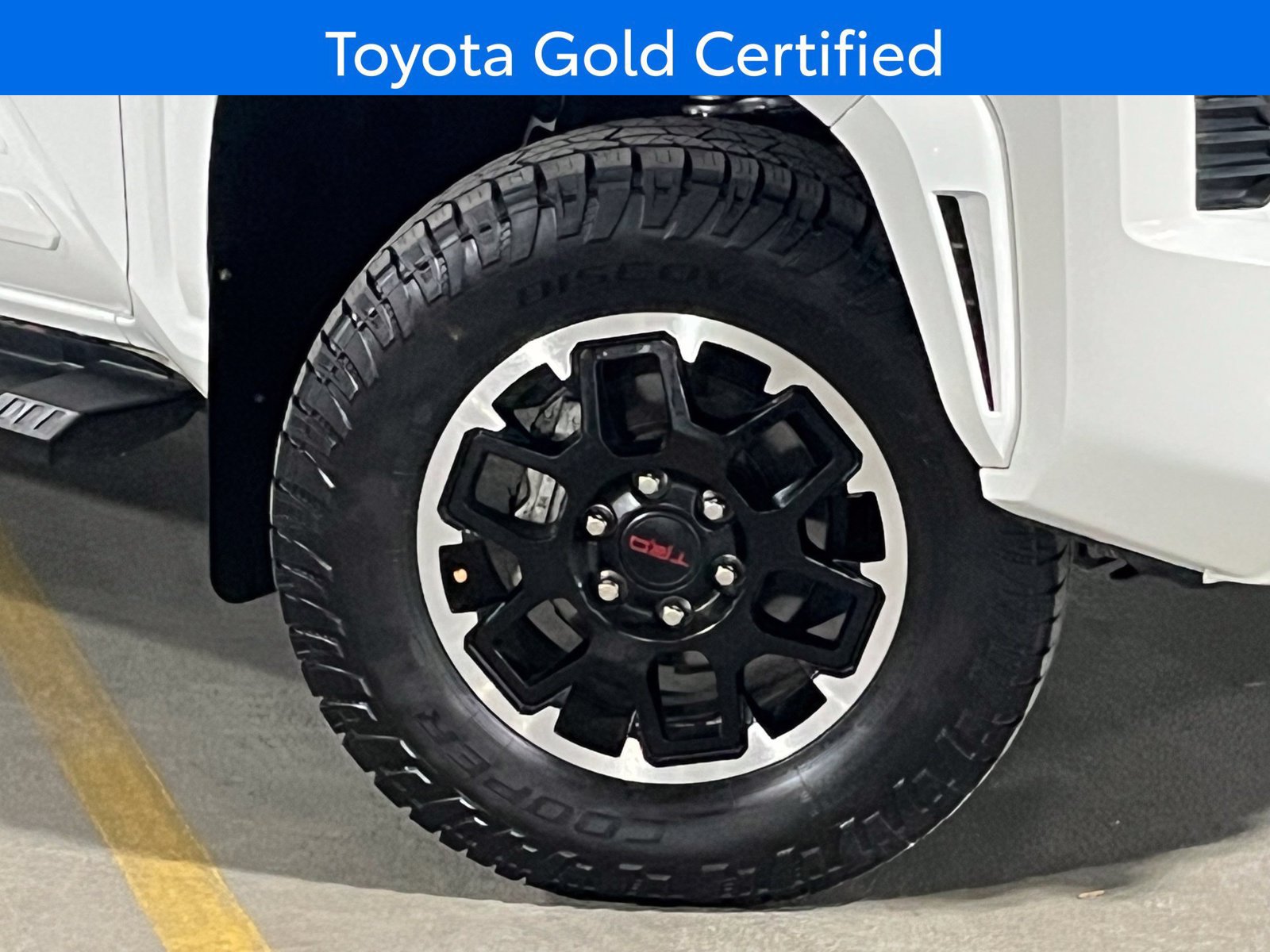 Used 2024 Toyota Tacoma SR5 AWD/4WD image 2
