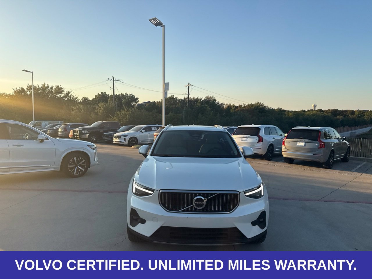 Certified 2024 Volvo XC40 B5 Ultimate w/ Protection Package Premier AWD/4WD image 6