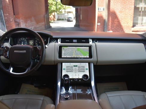 Used 2018 Land Rover Range Rover Sport HSE AWD/4WD image 20
