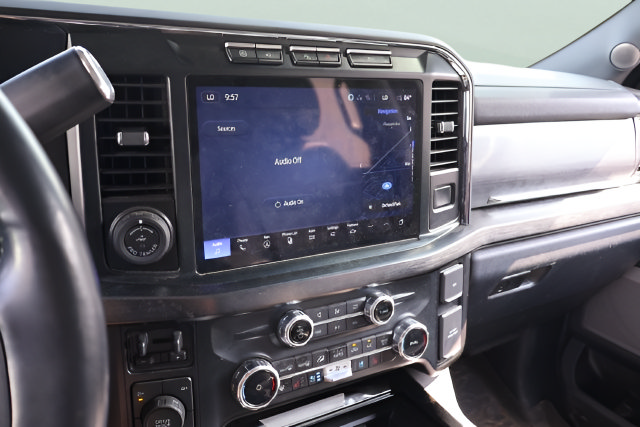 Used 2023 Ford F350 Lariat w/ Lariat Ultimate Package AWD/4WD image 13
