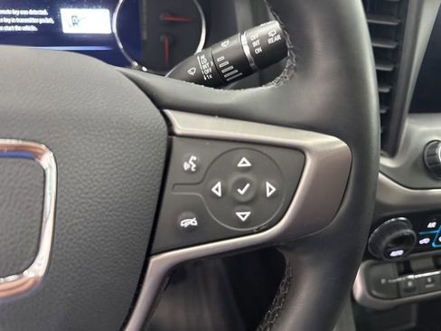 Used 2023 GMC Acadia AT4 w/ Technology Package image 14