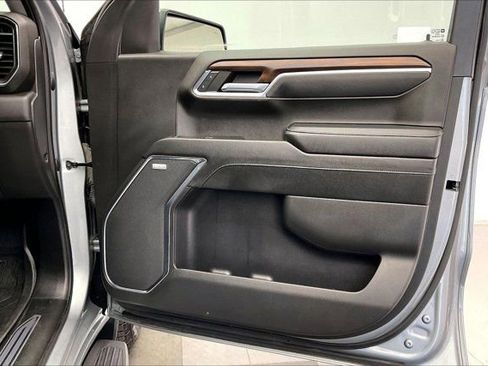 Used 2023 GMC Sierra 1500 SLT w/ SLT Premium Plus Package image 26