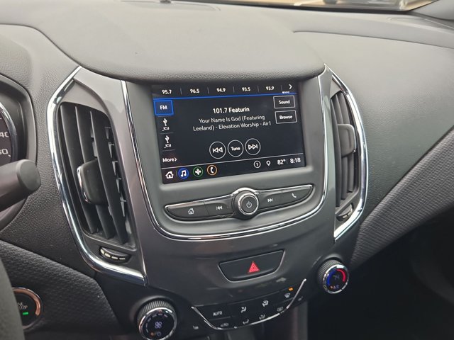 Used 2019 Chevrolet Cruze LT w/ Convenience Package FWD image 13