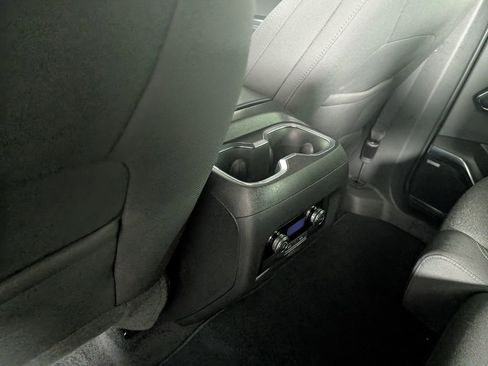 Certified 2025 GMC Acadia Elevation image 31