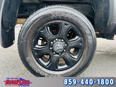 Used 2018 RAM 2500 Power Wagon w/ Luxury Group image 29