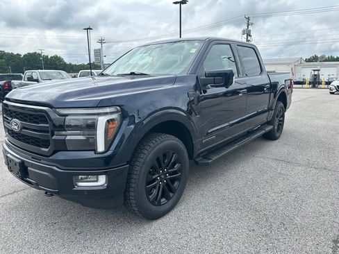 Used 2024 Ford F150 Lariat w/ Bed Utility Package AWD/4WD image 3