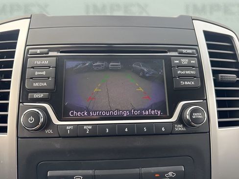 Used 2018 Nissan Frontier SV image 18