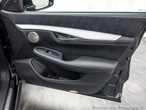 Used 2019 INFINITI QX50 Essential w/ Sensory Package image 31