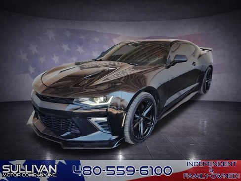 Used 2016 Chevrolet Camaro SS RWD image 1