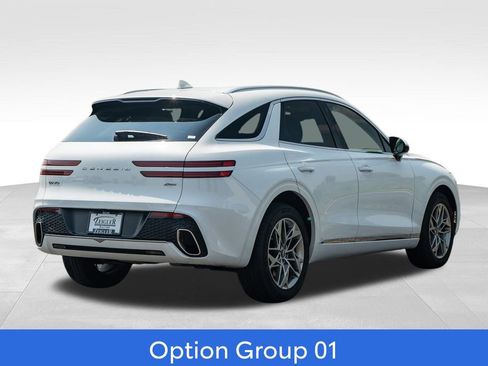 Used 2025 Genesis GV70 2.5T image 7