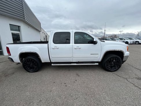 Used 2010 GMC Sierra 1500 SLT image 4