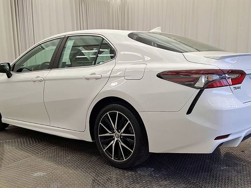 Certified 2024 Toyota Camry SE image 9