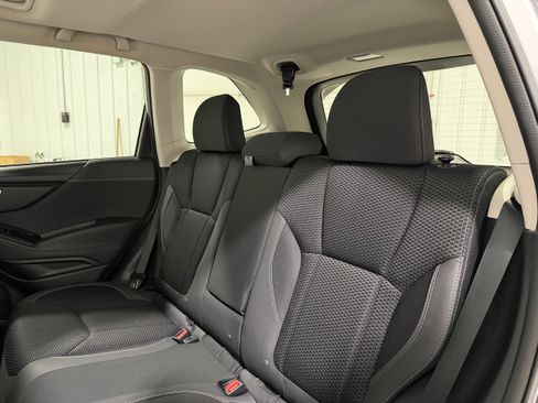 Used 2019 Subaru Forester Premium image 28