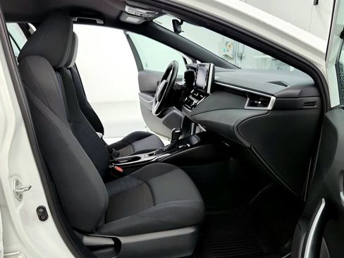 Used 2020 Toyota Corolla SE FWD image 17