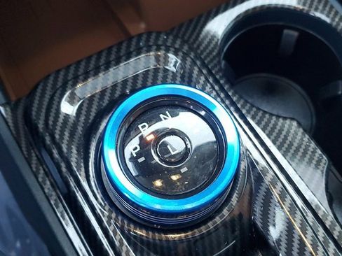 Used 2023 Ford Maverick Lariat w/ Lariat Luxury Package image 32