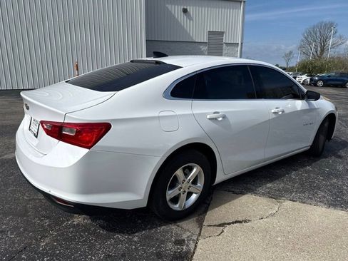 Used 2022 Chevrolet Malibu LS image 5