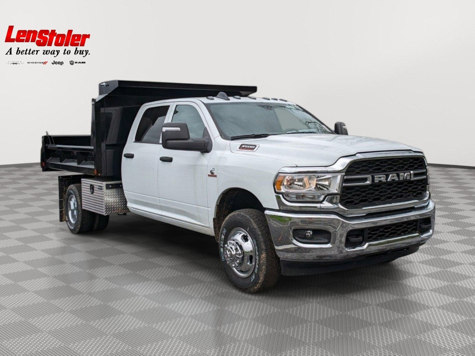 New 2024 RAM 3500 Tradesman w/ Chrome Appearance Group AWD/4WD image 6