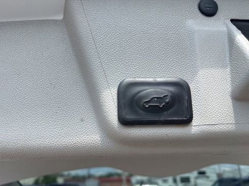 Used 2016 Buick Enclave Leather FWD image 14
