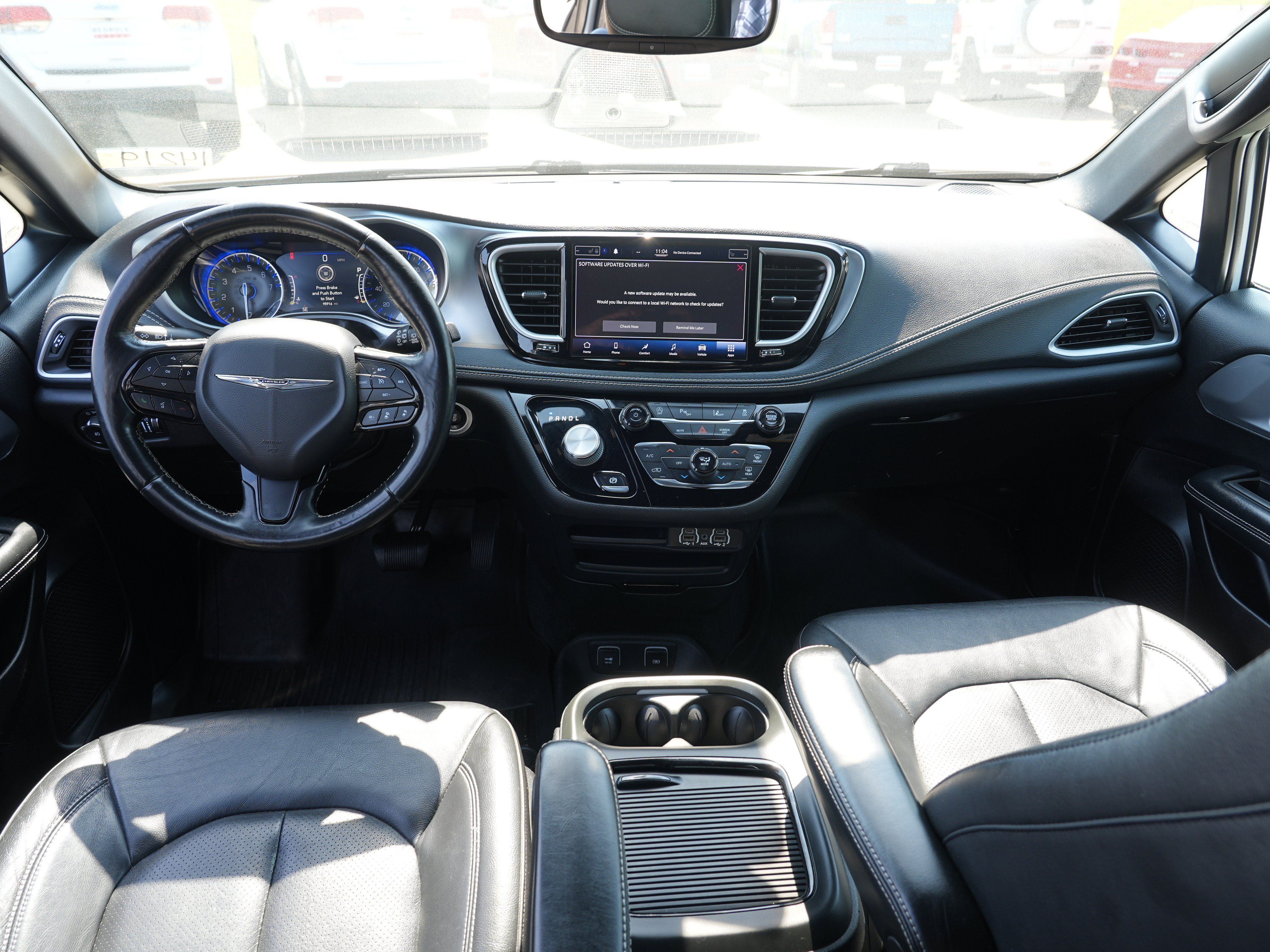 Used 2021 Chrysler Pacifica Touring-L w/ S Appearance Package FWD image 25