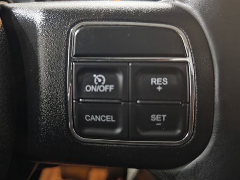 Used 2016 Jeep Wrangler Unlimited Sahara w/ Dual Top Group image 6