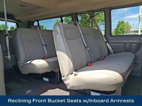 Used 2025 Chevrolet Express 3500 LT w/ LT Preferred Equipment Group RWD image 27