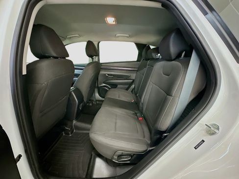 Used 2022 Hyundai Tucson SE AWD/4WD image 28