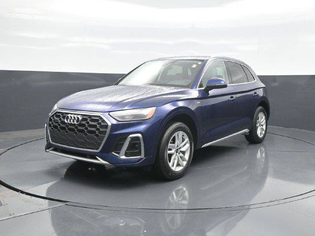 Used 2022 Audi Q5 2.0T Premium AWD/4WD image 3