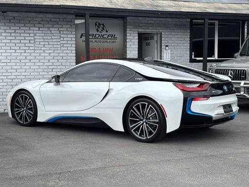 Used 2019 BMW i8 Coupe AWD/4WD image 25