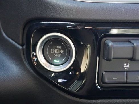 New 2025 Chevrolet Silverado 1500 LT w/ Convenience Package II image 25