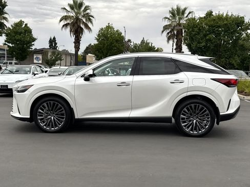 Certified 2026 Lexus RX 450h AWD w/ Convenience Package image 9