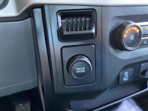 Used 2022 Ford F150 XL w/ Equipment Group 101A High RWD image 59