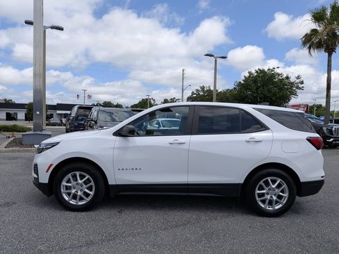 Certified 2023 Chevrolet Equinox LS w/ LS Convenience Package FWD image 6