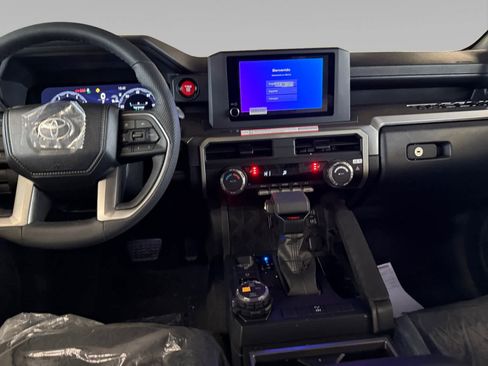 New 2026 Toyota Tacoma TRD Off-Road AWD/4WD image 10