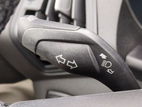 Used 2015 Ford Escape SE w/ Equipment Group 201A image 34