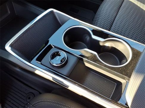 New 2026 Chevrolet Equinox LT w/ LPO, Floor Liner Package image 15