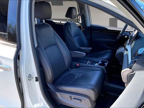Used 2019 Honda Odyssey Elite image 28