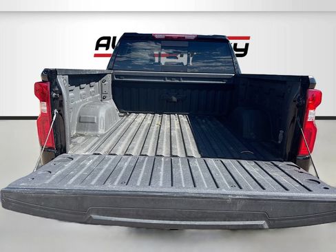Used 2025 Chevrolet Silverado 1500 RST w/ Redline Edition AWD/4WD image 26