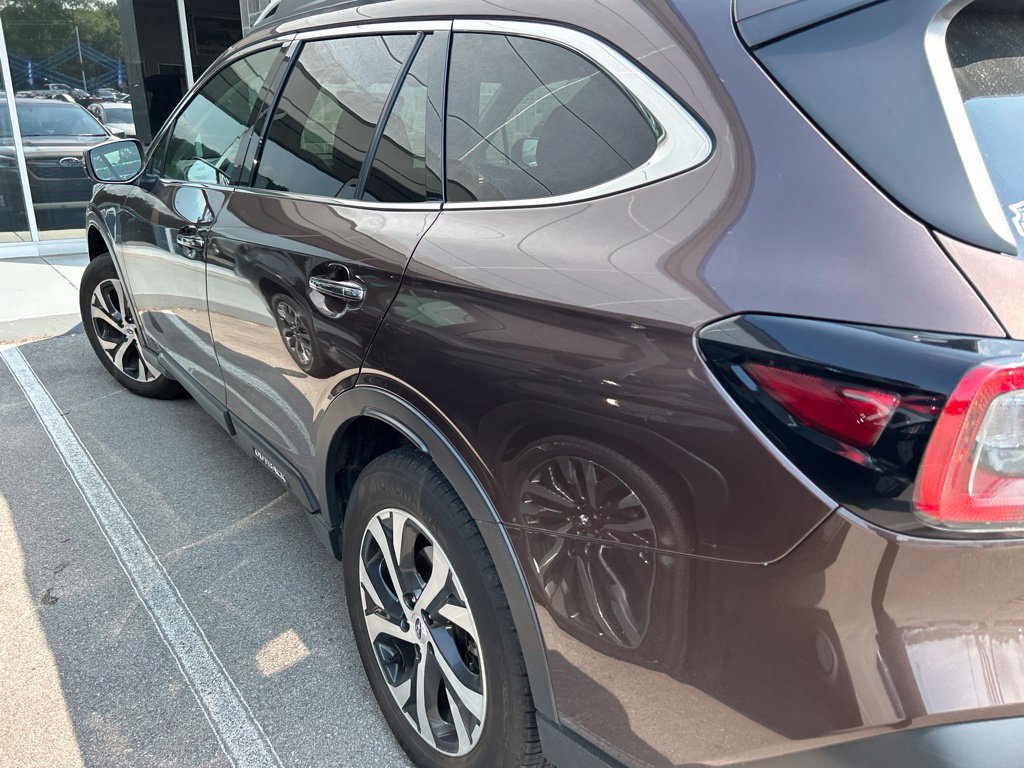 Used 2021 Subaru Outback Touring AWD/4WD image 4