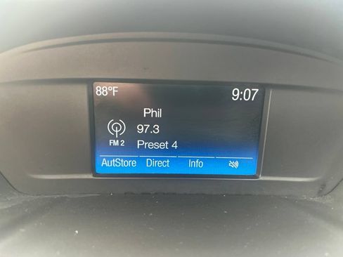 Used 2018 Ford Escape SE w/ Ford Safe & Smart Package FWD image 28