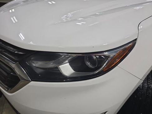 Used 2018 Chevrolet Equinox LS image 28