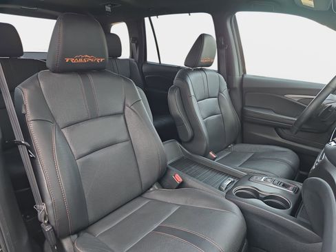 Certified 2022 Honda Passport TrailSport image 12
