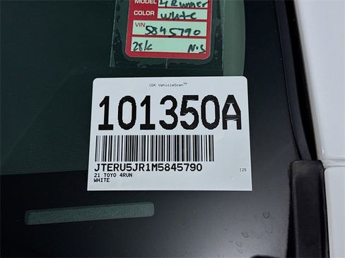 Used 2021 Toyota 4Runner TRD Off-Road Premium image 31