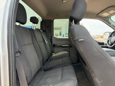 Used 2017 Ford F150 XL w/ Equipment Group 101A Mid RWD image 11