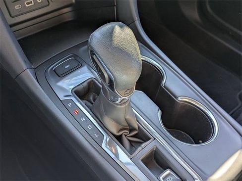 Used 2024 Chevrolet Equinox LT image 21