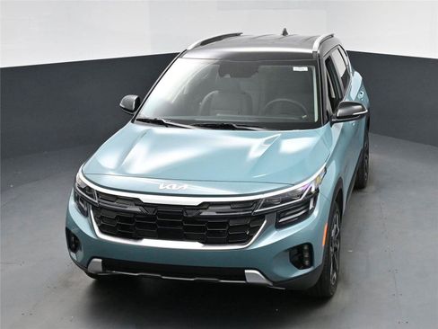 New 2026 Kia Seltos SX image 9