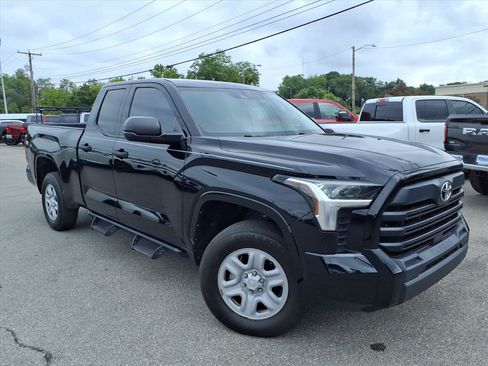 Used 2022 Toyota Tundra SR w/ SR Tow Package AWD/4WD image 2