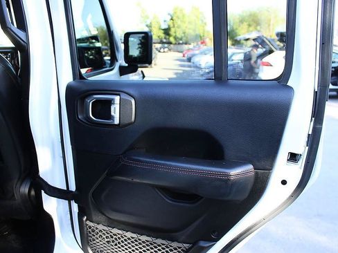 Used 2018 Jeep Wrangler Unlimited Rubicon AWD/4WD image 21