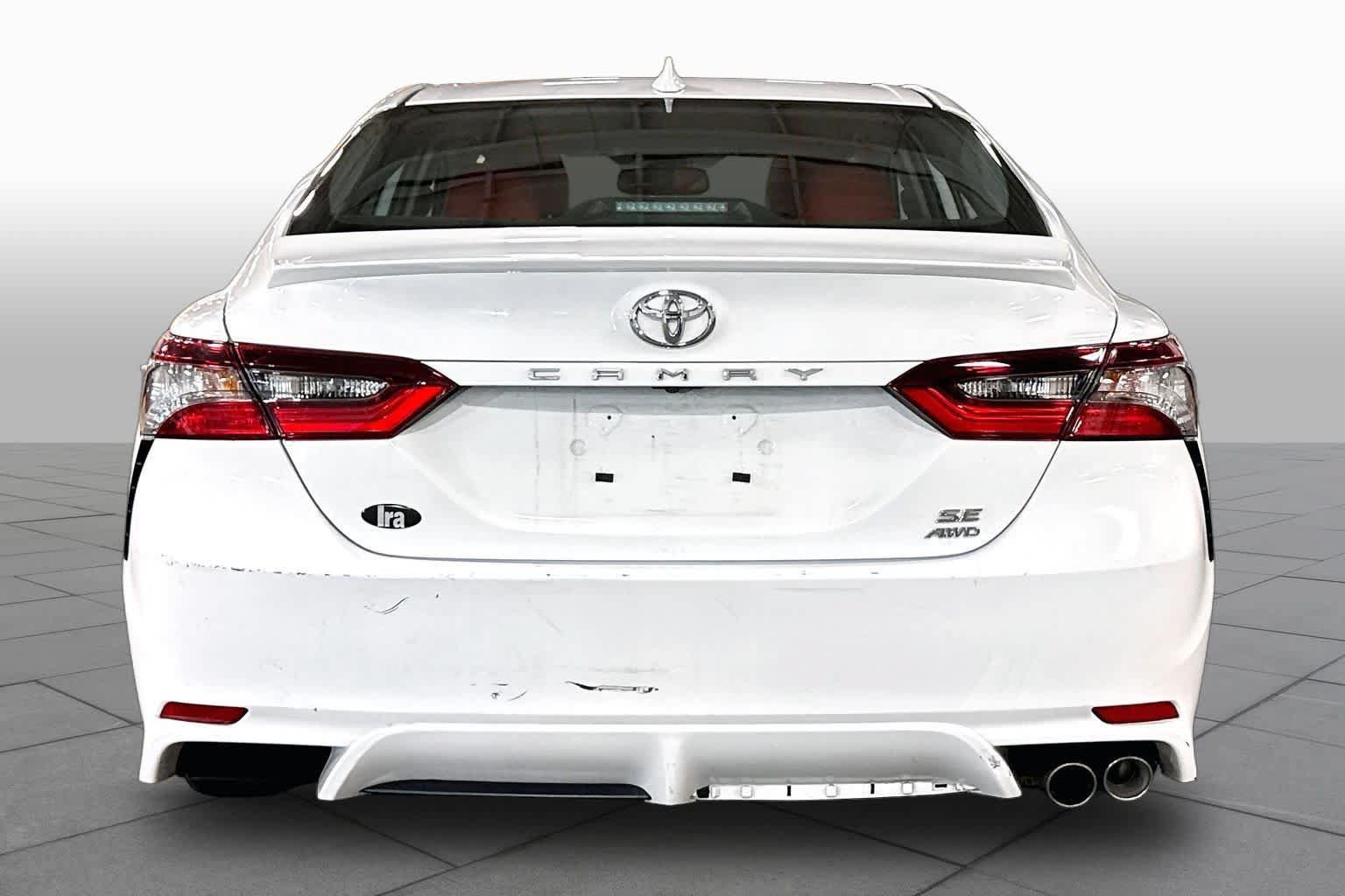 Used 2024 Toyota Camry SE w/ Cold Weather Package AWD/4WD image 5